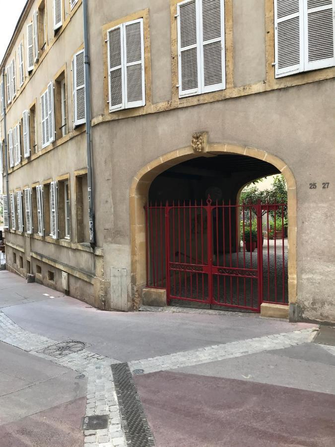 Apartamento **** Les Roches **** Metz Exterior foto